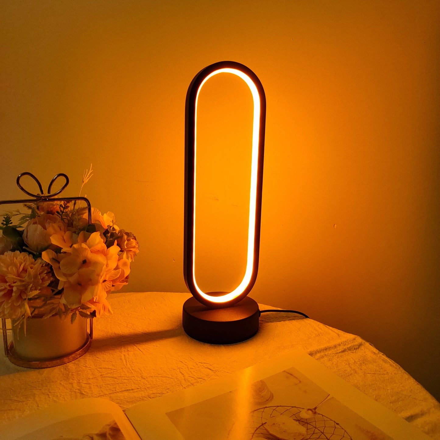 The Nostal Ring Lamp